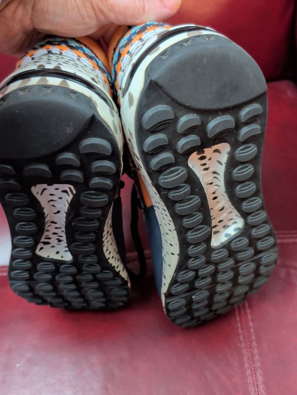 Steve Madden Cliff Aztec Leather Women's Athletic Sneaker Shoe 9.5 - Picture 7 of 8